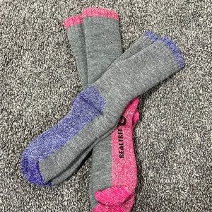 Real tree NWOT women’s wool socks 2 pack. Women’s size 6-9